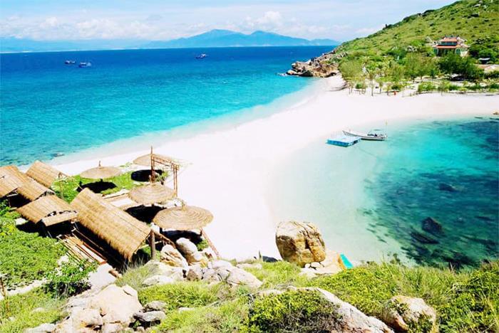 Tour Nha Trang to visit Yen Island - Hon Noi - Tour 1 Day Nha Trang
